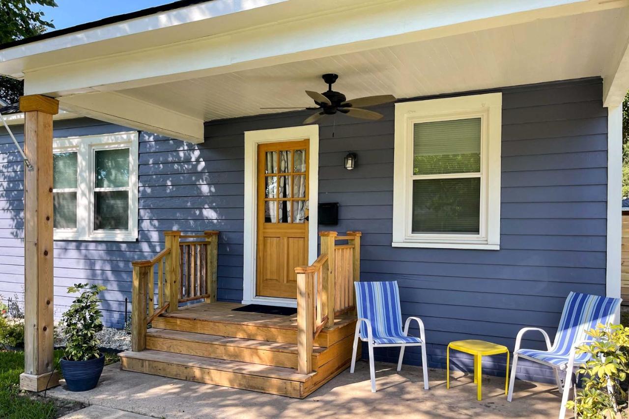 Central Cottage With Grill, 1 Mi To Cajun Field Lafayette Extérieur photo